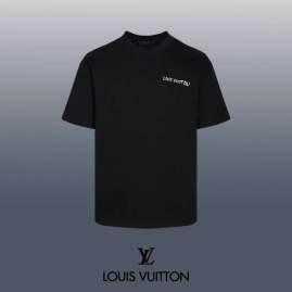 Picture of Louis Vuitton T Shirts Short _SKULVXS-Lsxtx047073